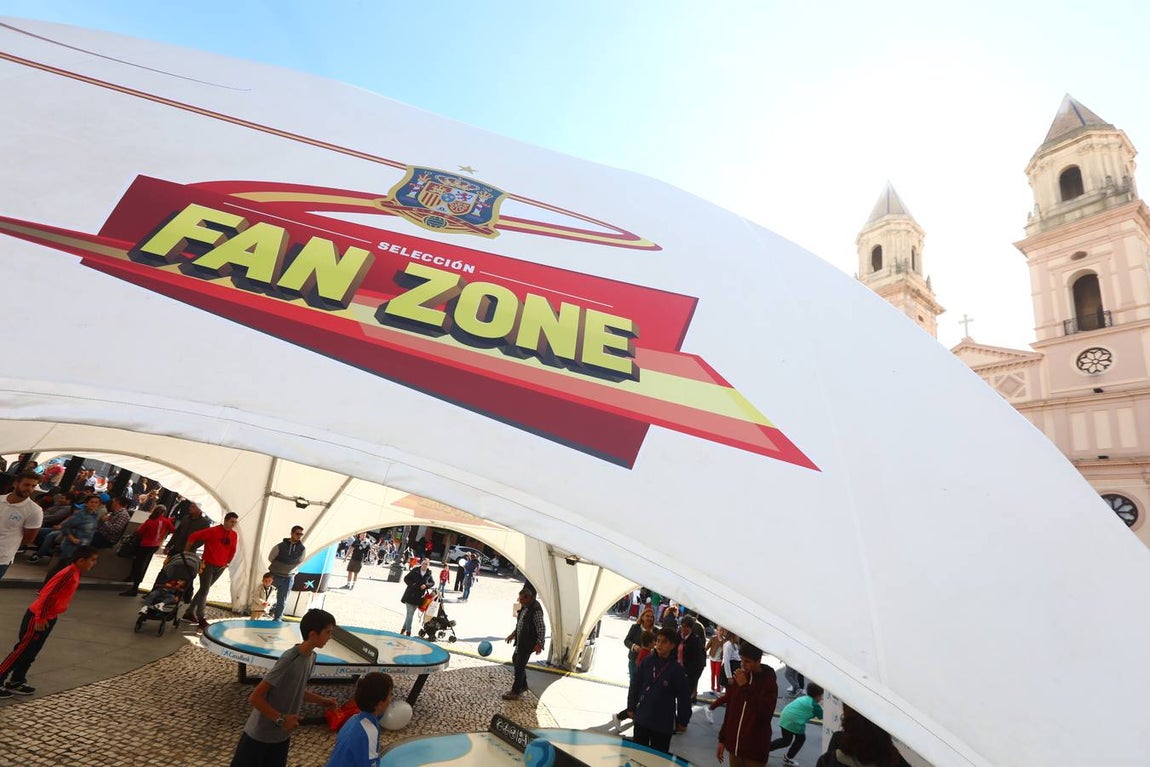 La fanzone de la selección desembarca en la Plaza de San Antonio