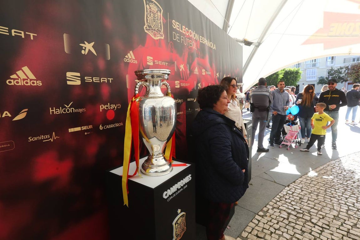 La fanzone de la selección desembarca en la Plaza de San Antonio
