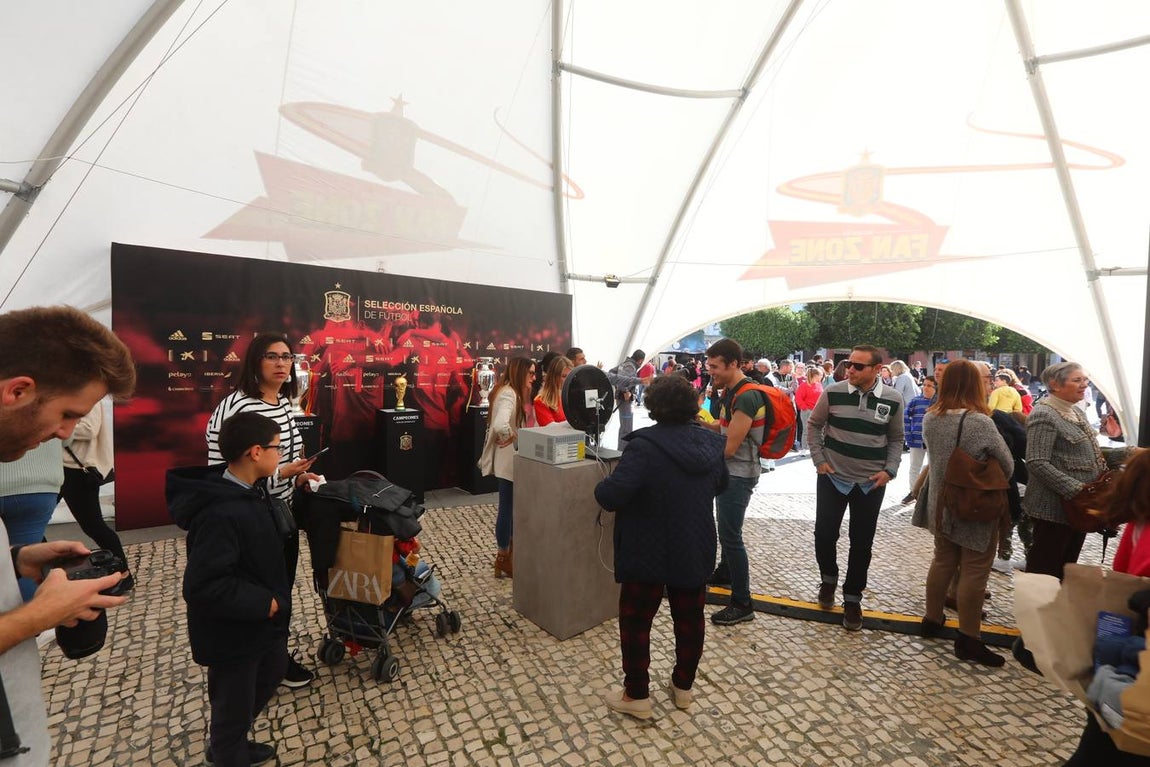 La fanzone de la selección desembarca en la Plaza de San Antonio