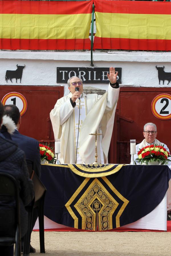 La misa por los fallecidos en el mundo del toro, en imágenes