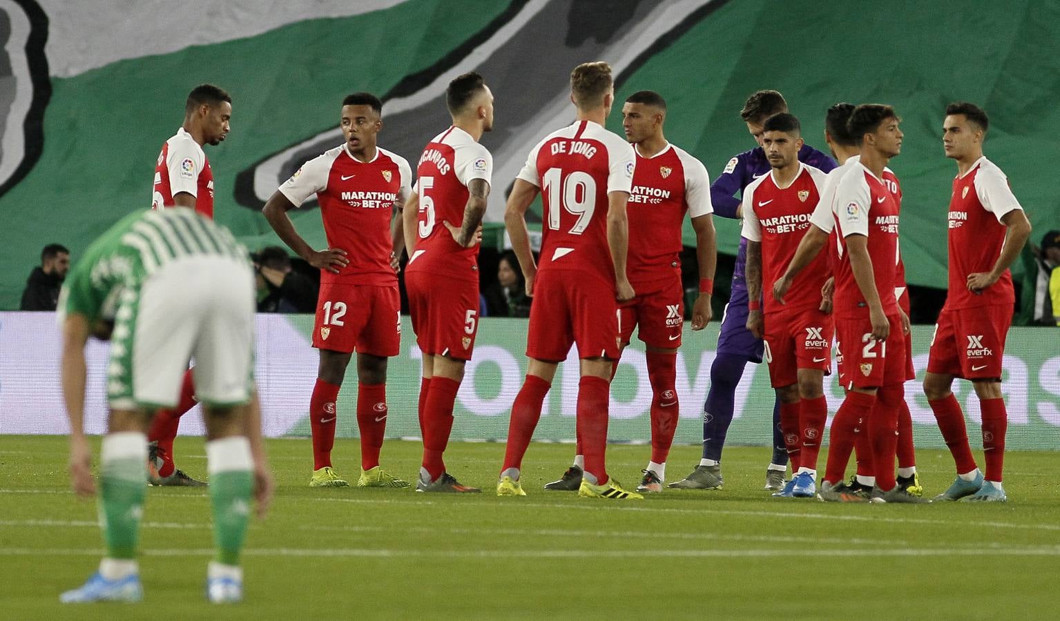 En imágenes, la victoria del Sevilla FC en el Benito Villamarín