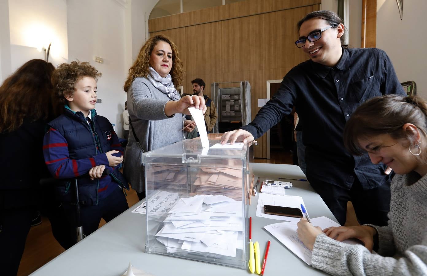 La jornada de las elecciones generales en Córdoba, en imágenes