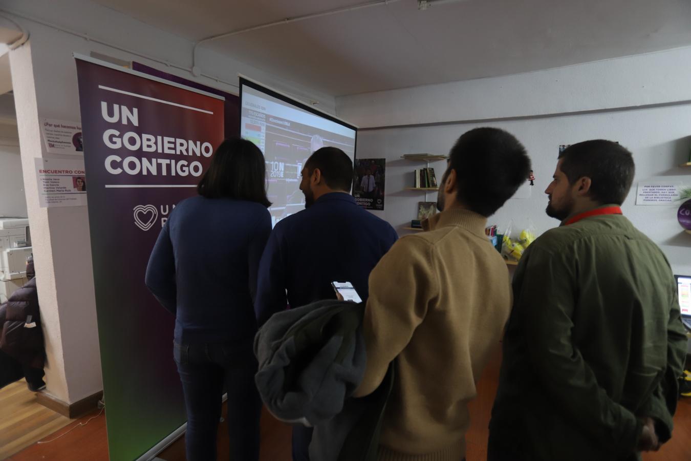 En imágenes, así vivió Unidas Podemos la noche de las elecciones en Córdoba