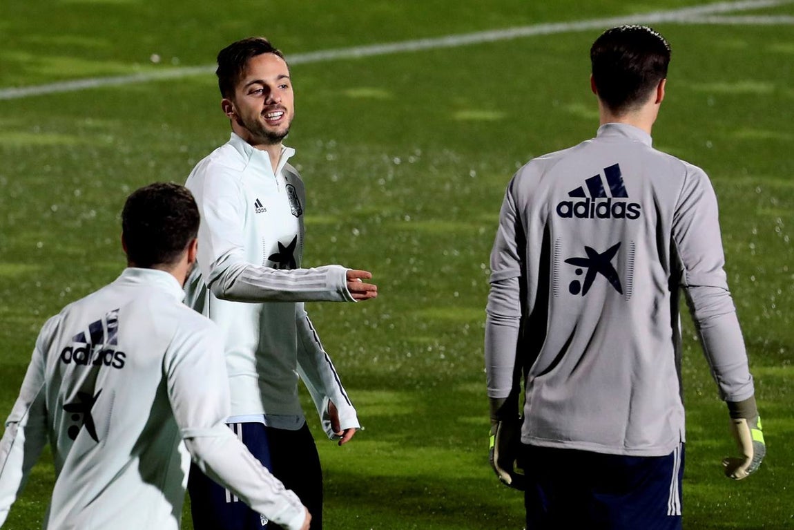 La selección española se entrena antes de venir a Cádiz