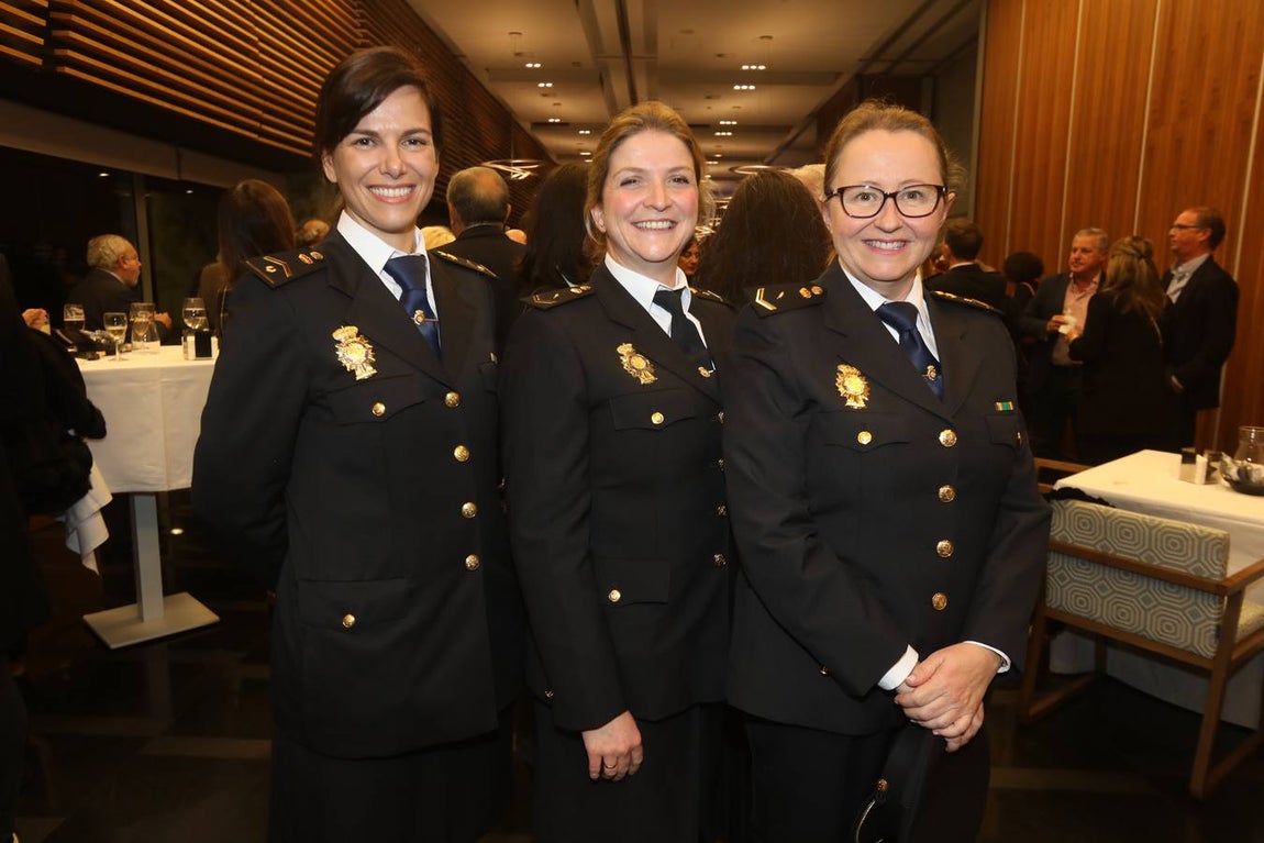 Ana Cantizano, Aurora Jurado y Fátima Granados. 
