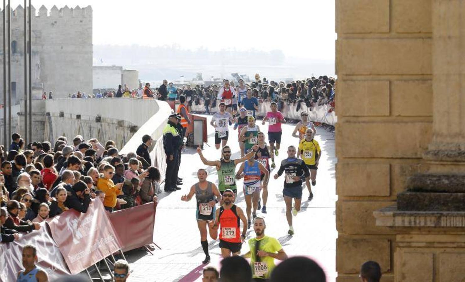 La carrera de la Media Maratón de Córdoba, en imágenes