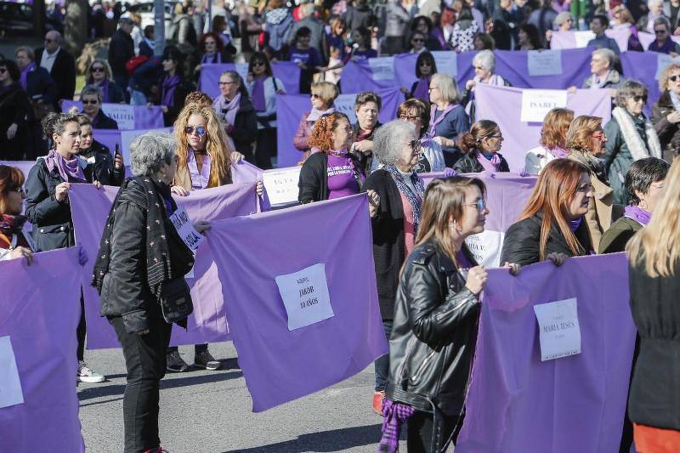 La manifestación contra la violencia hacia las mujeres de Córdoba, en imágenes