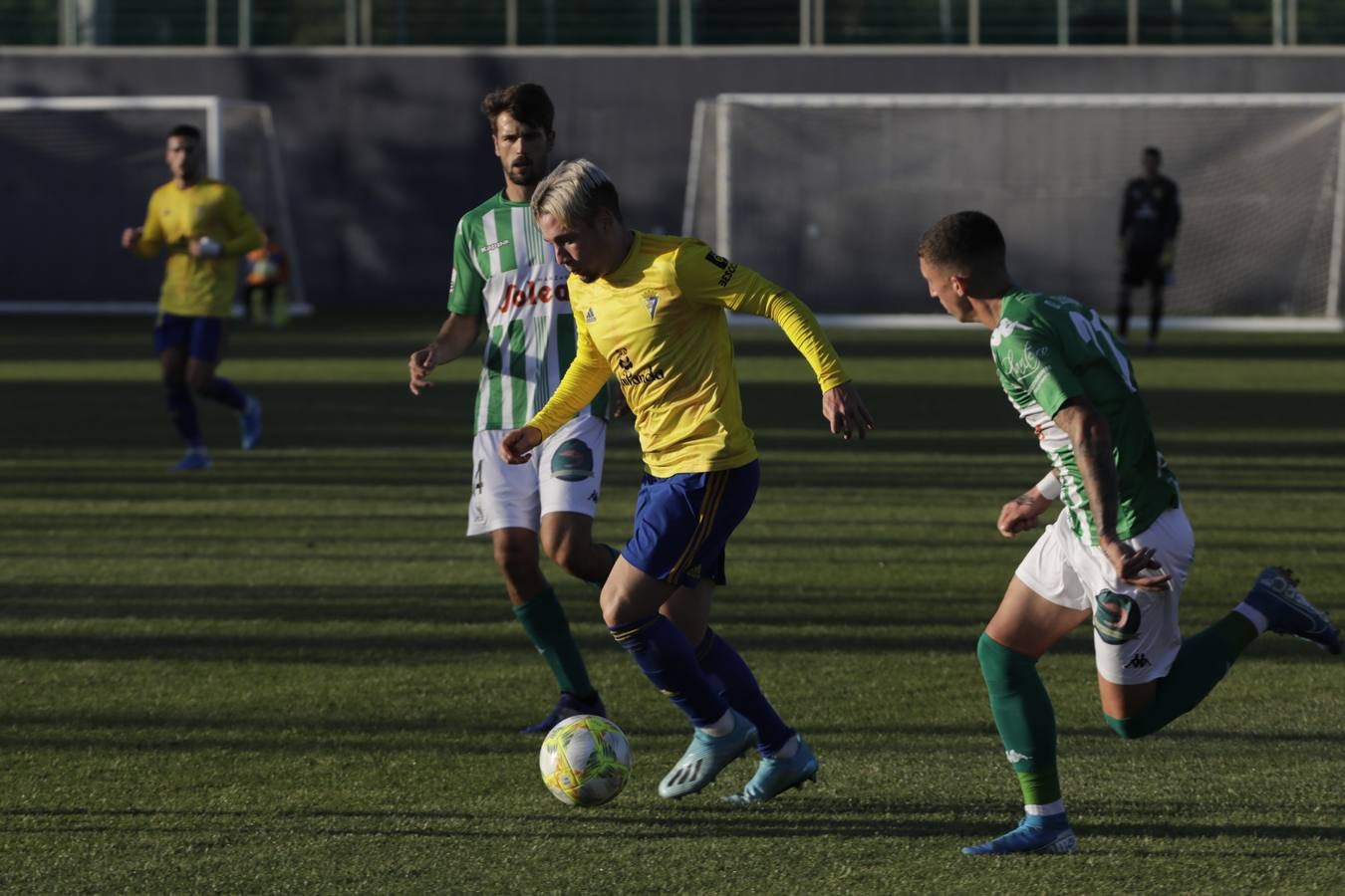 Partido Cádiz B-Sanluqueño (0-0)