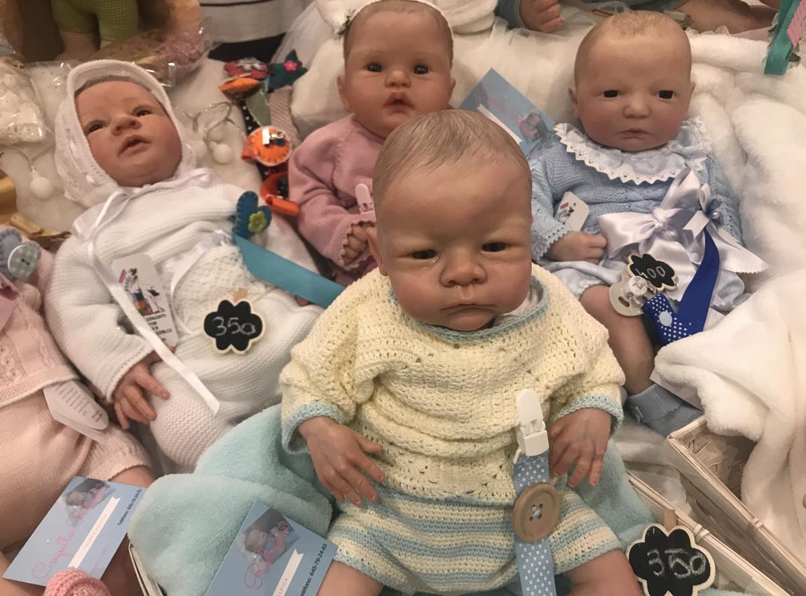 La feria de bebés hiperrealistas en imágenes