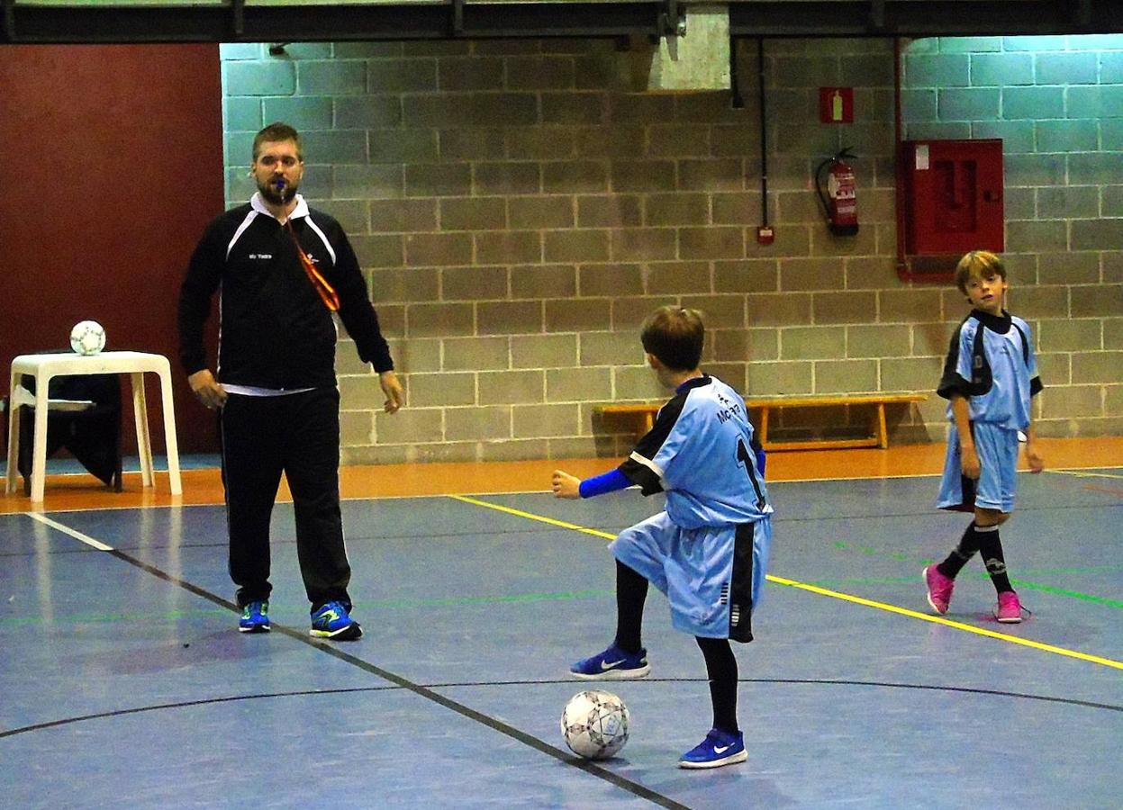 La tercera jornada de fútbol sala, en imágenes