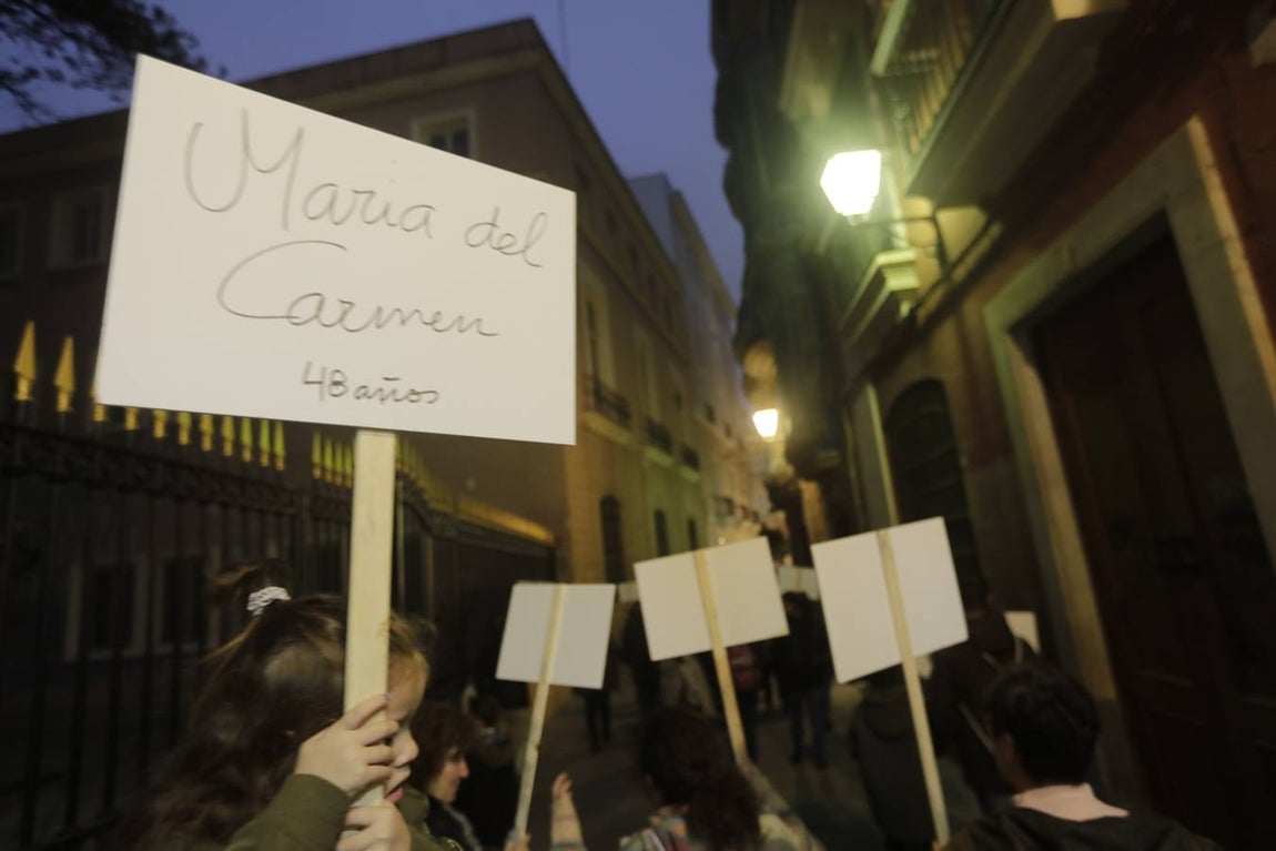FOTOS: Cádiz contra la lacra de la violencia machista
