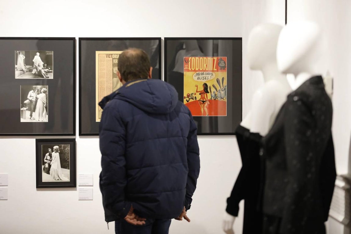 La exposición sobre Antonio Gala y Elio Berhanyer en Córdoba, en imágenes