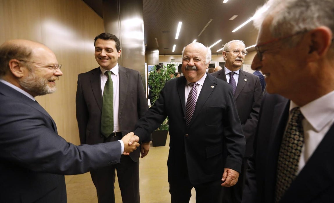 La entrega de premios del Colegio de Médicos de Córdoba, en imágenes