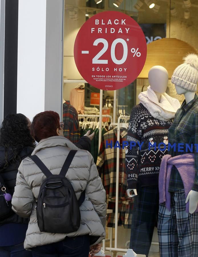 El Black Friday en el centro comercial Nervión Plaza