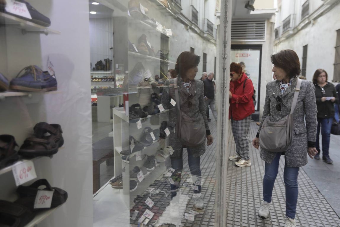 FOTOS: Importantes promociones y descuentos en Cádiz por el Black Friday