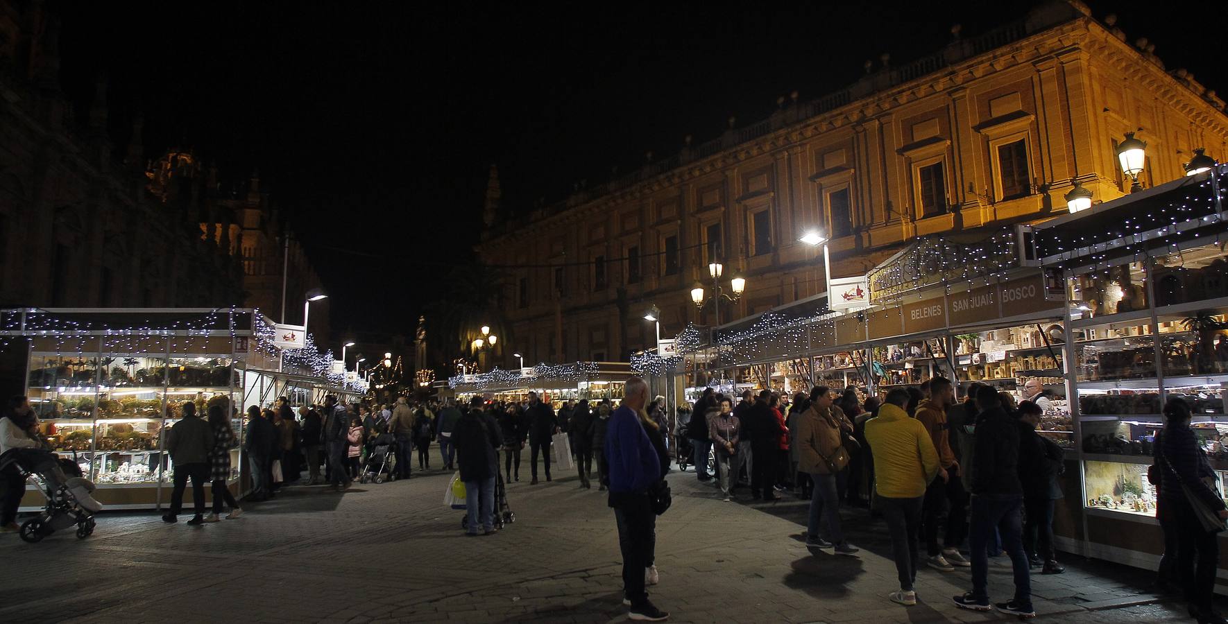 Fotogalería: Navidad, una fiesta permanente en las calles de Sevilla