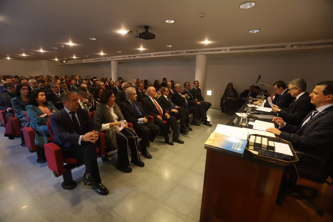 En imágenes, la celebración de la Inmaculada en el Colegio de Farmacéuticos de Córdoba