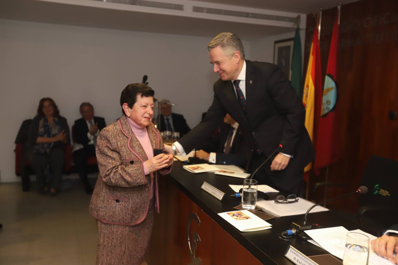 En imágenes, la celebración de la Inmaculada en el Colegio de Farmacéuticos de Córdoba