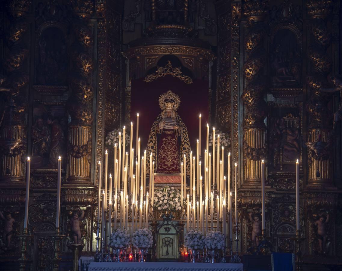 Altar de triduo de la Virgen de la Cabeza