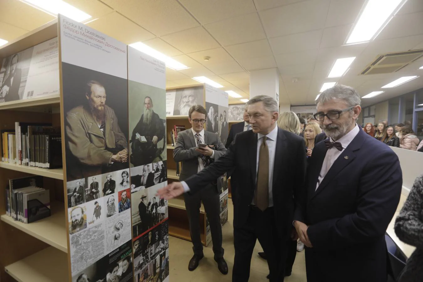 Inauguración de la primera biblioteca Pushkin en España