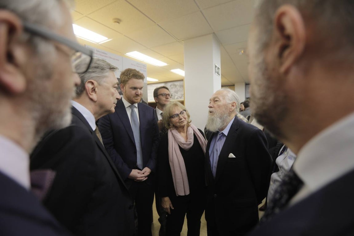Inauguración de la primera biblioteca Pushkin en España