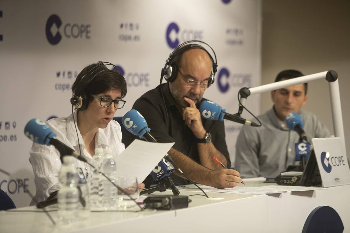 En imágenes, Ángel Expósito y su Linterna de Cope en Córdoba