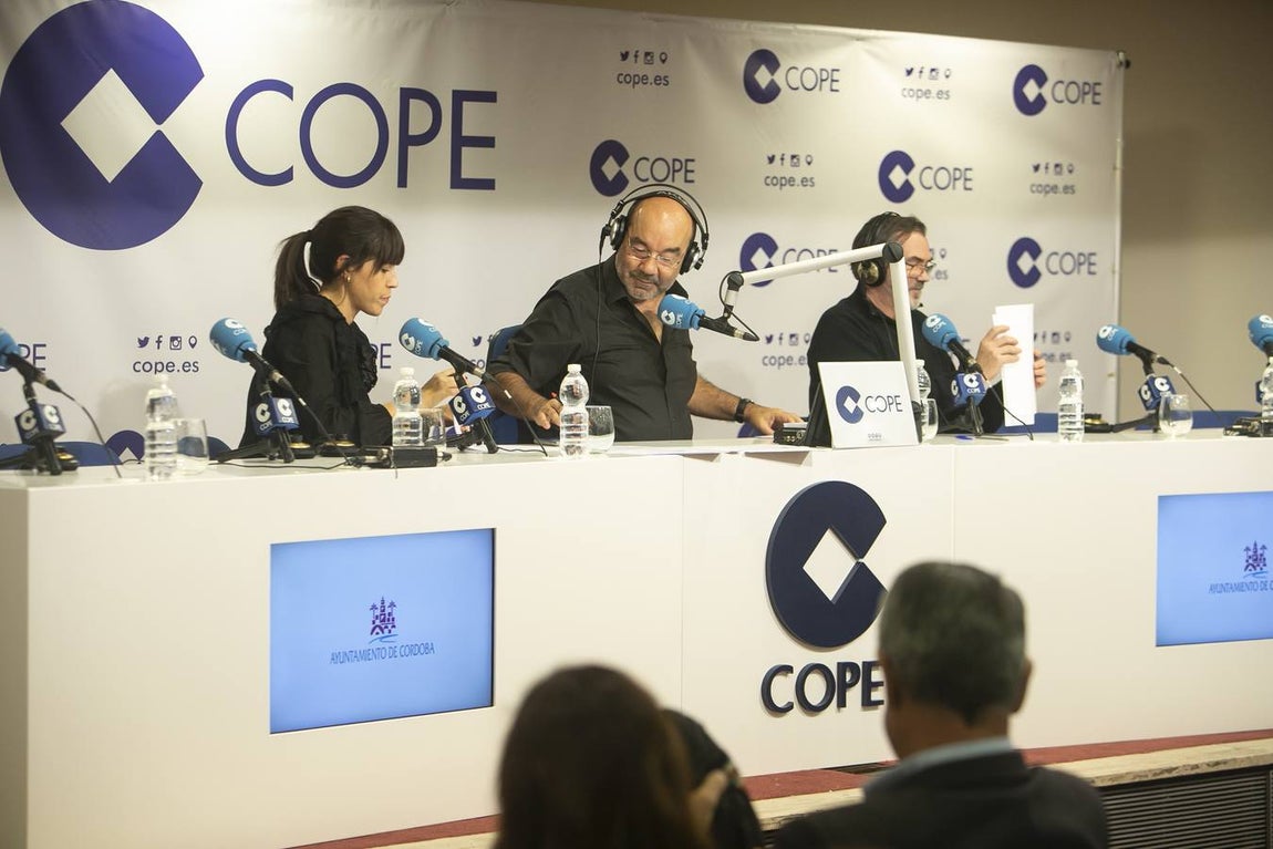 En imágenes, Ángel Expósito y su Linterna de Cope en Córdoba
