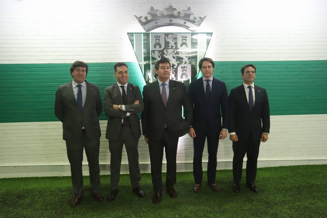 La llegada de Infinity al Córdoba CF, en imágenes