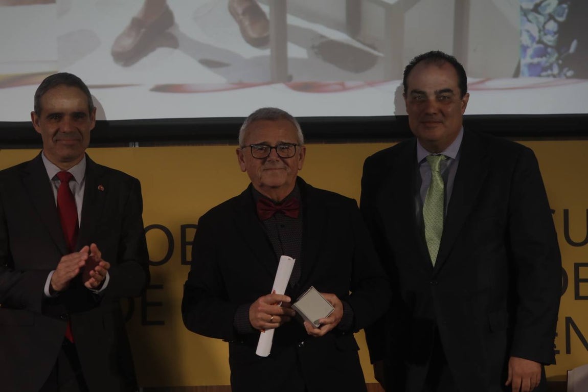 Entrega de distinciones de la Subdelegación por la conmemoración de la Constitución