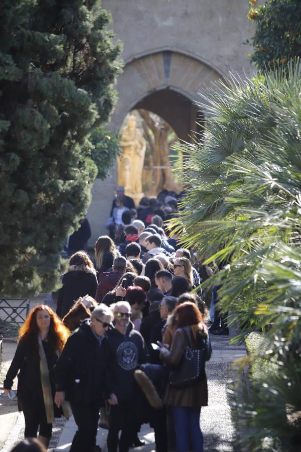 El ambiente turístico en Córdoba en el puente, en imágenes