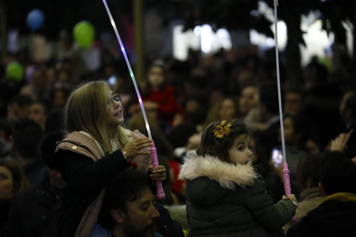 El ambiente navideño del viernes del puente en Córdoba, en imágenes