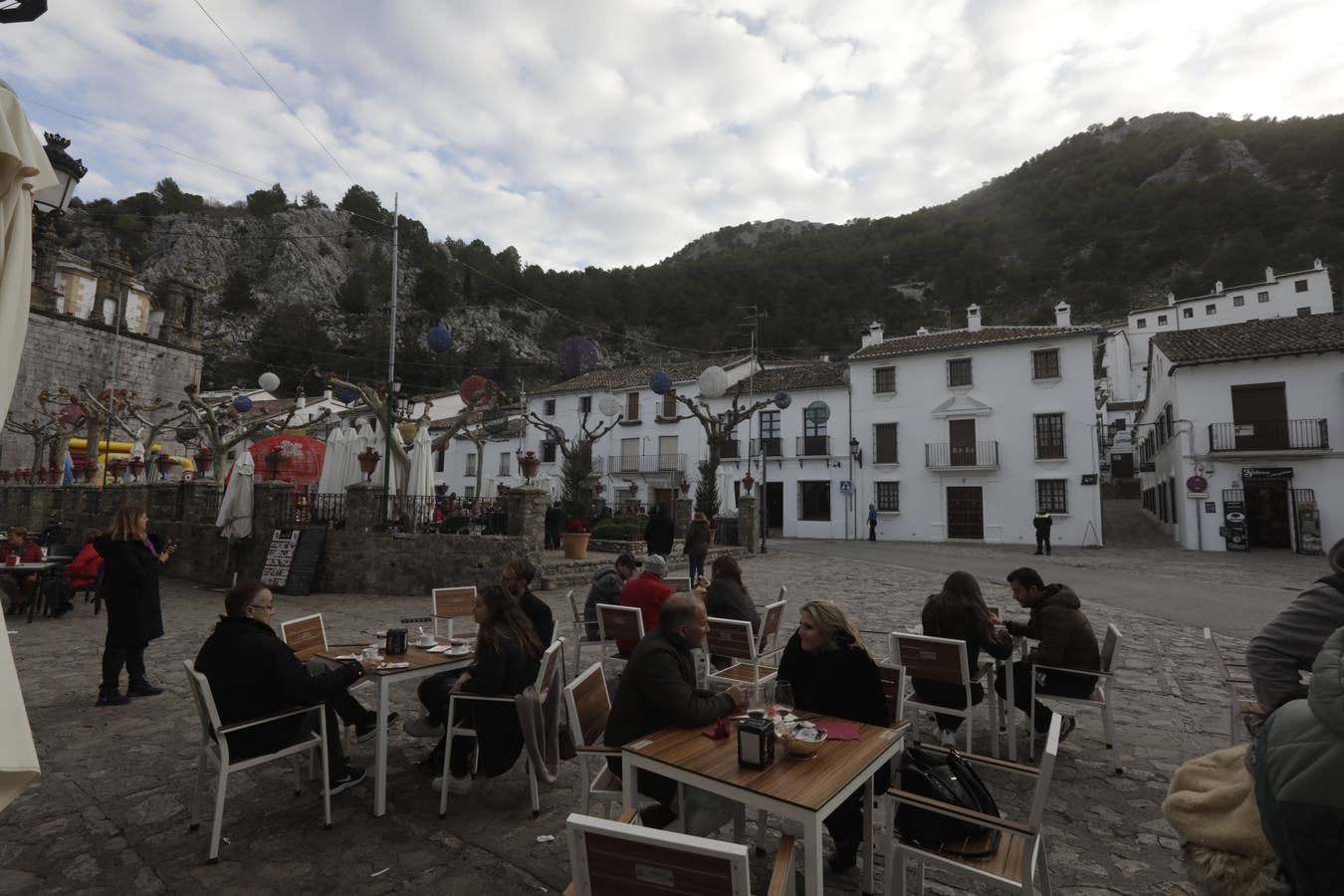 Navidad de contrastes en el primer fin de semana navideño en la provincia