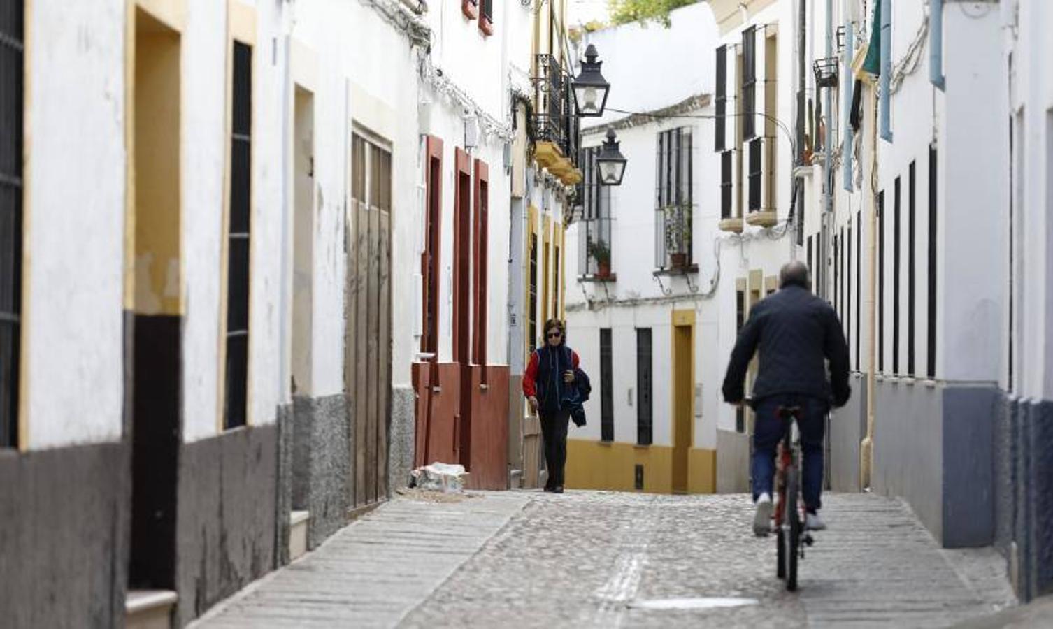 La calle Mucho Trigo de Córdoba, en imágenes