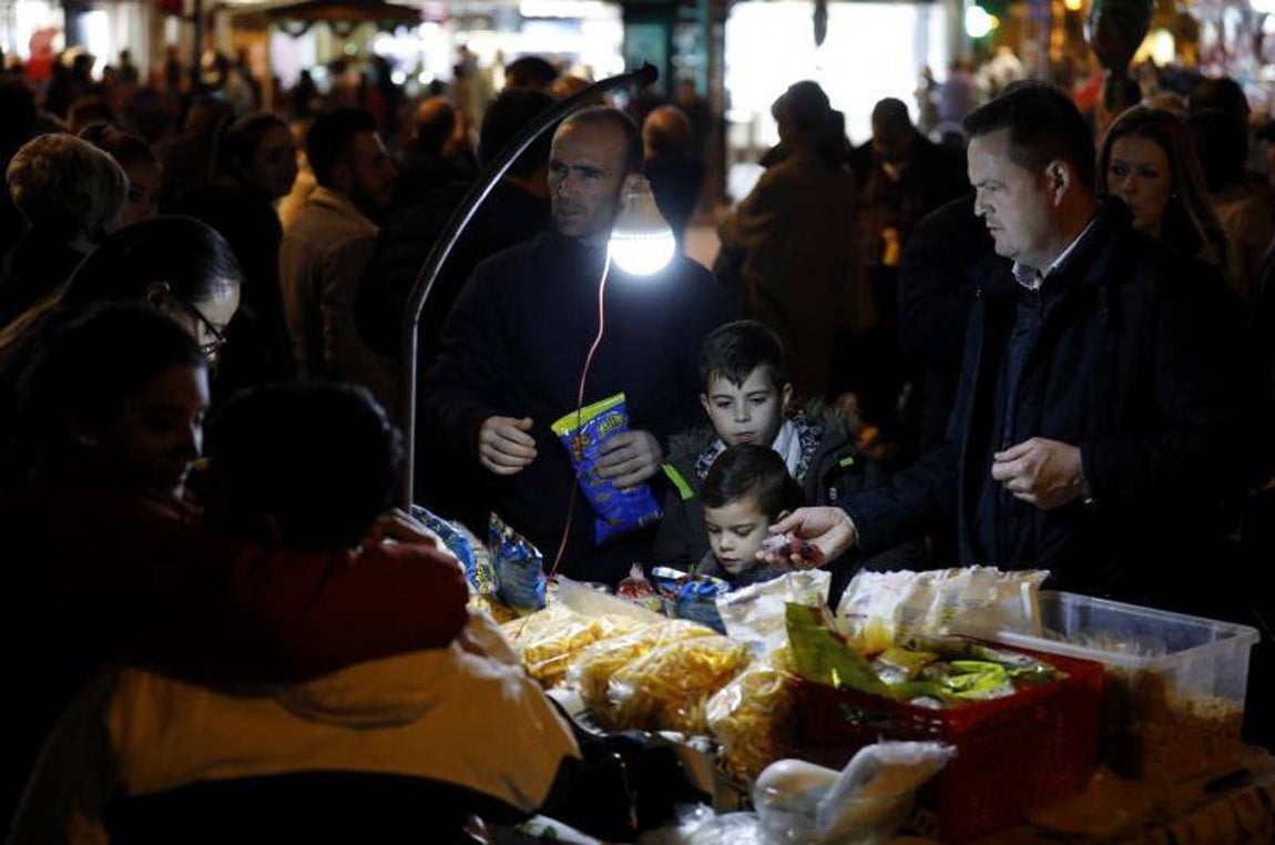 El tercer día del espectáculo de Cruz Conde y el ambiente navideño, en imágenes