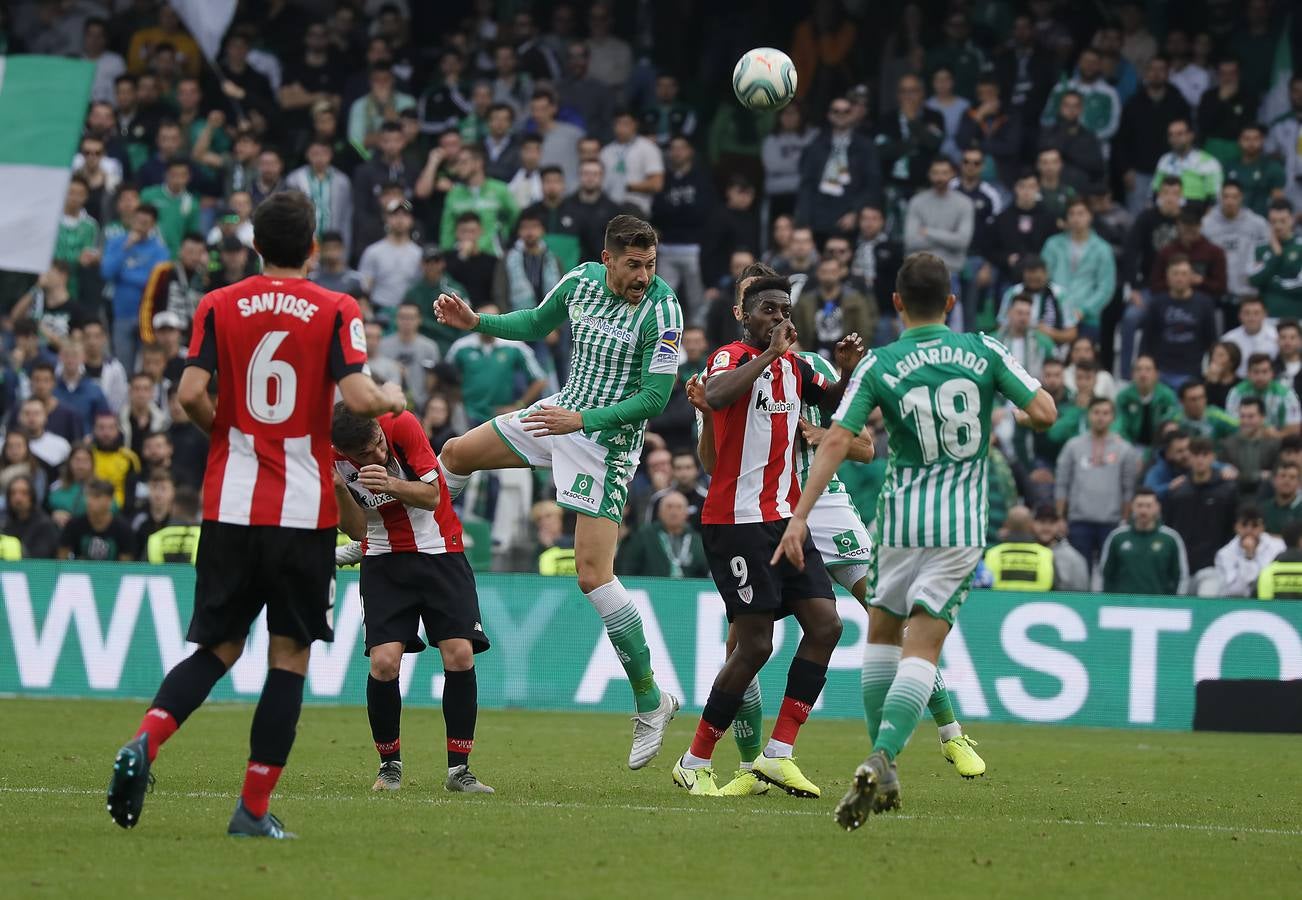 En imágenes, la victoria del Betis frente al Athletic en el Villamarín