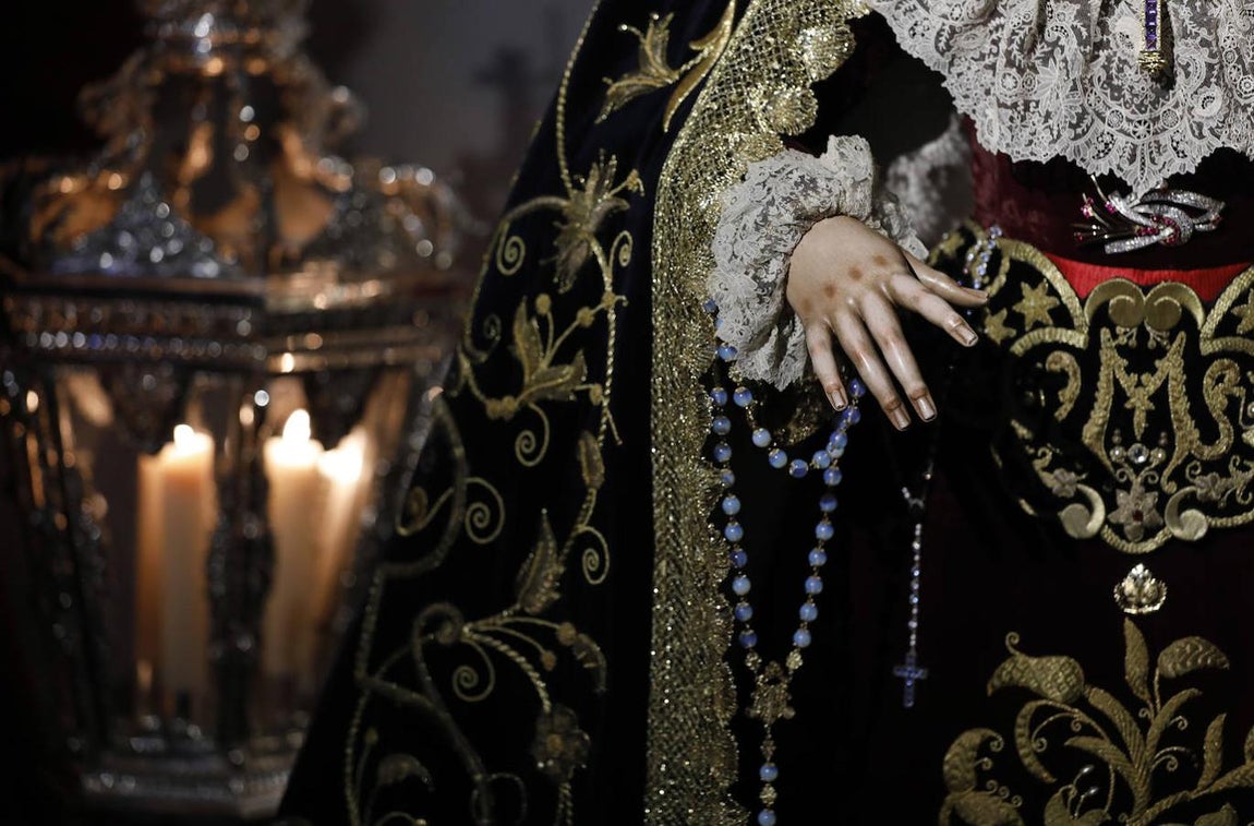 Los besamanos en Córdoba con motivo de la Inmaculada, en imágenes