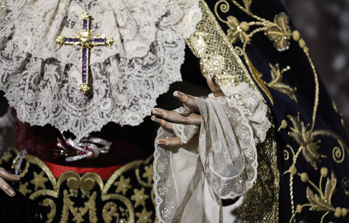 Los besamanos en Córdoba con motivo de la Inmaculada, en imágenes