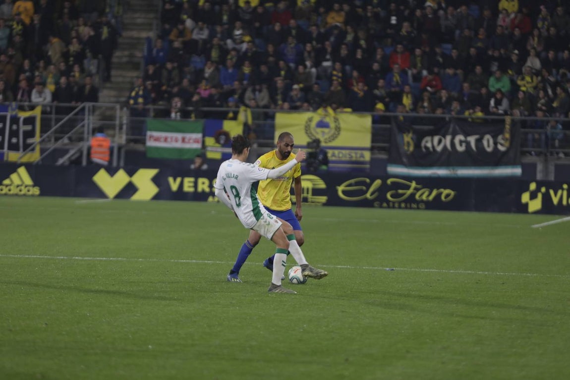 Las imágenes del partido Cádiz C.F. - Elche