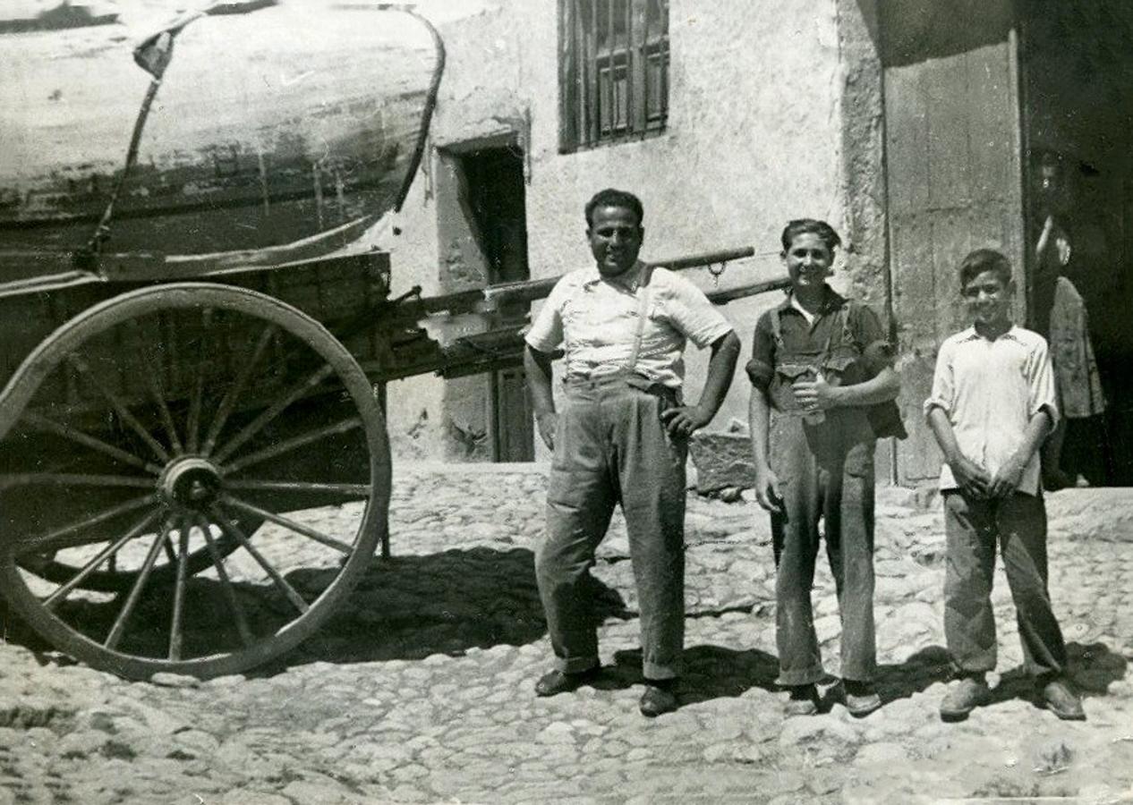 Cien años en imágenes de la panadería Brasal de Toledo