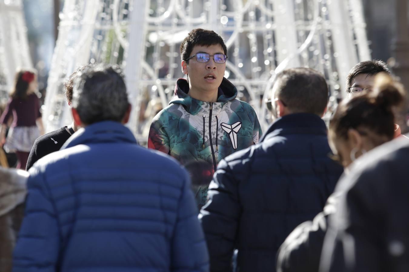 Un puente de lleno total en Sevilla