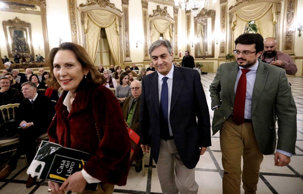 La conferencia de José Luis Corral en el Templo de Córdoba, en imágenes