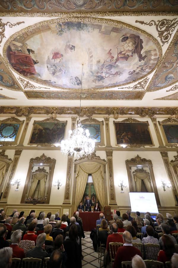 La conferencia de José Luis Corral en el Templo de Córdoba, en imágenes