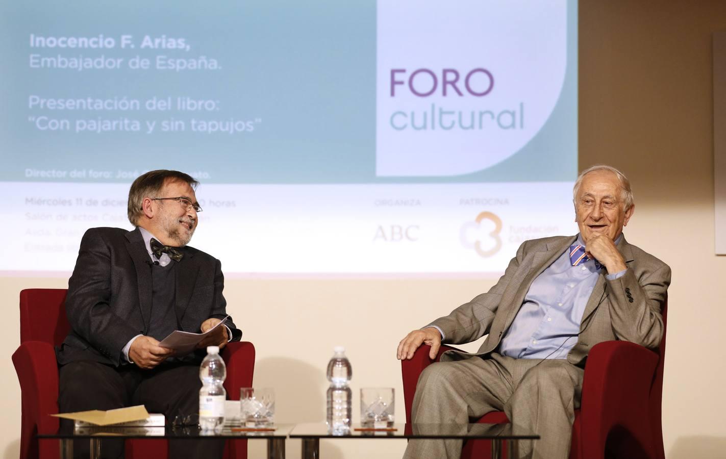 El Foro Cultural de ABC Córdoba con Inocencio Arias, en imágenes