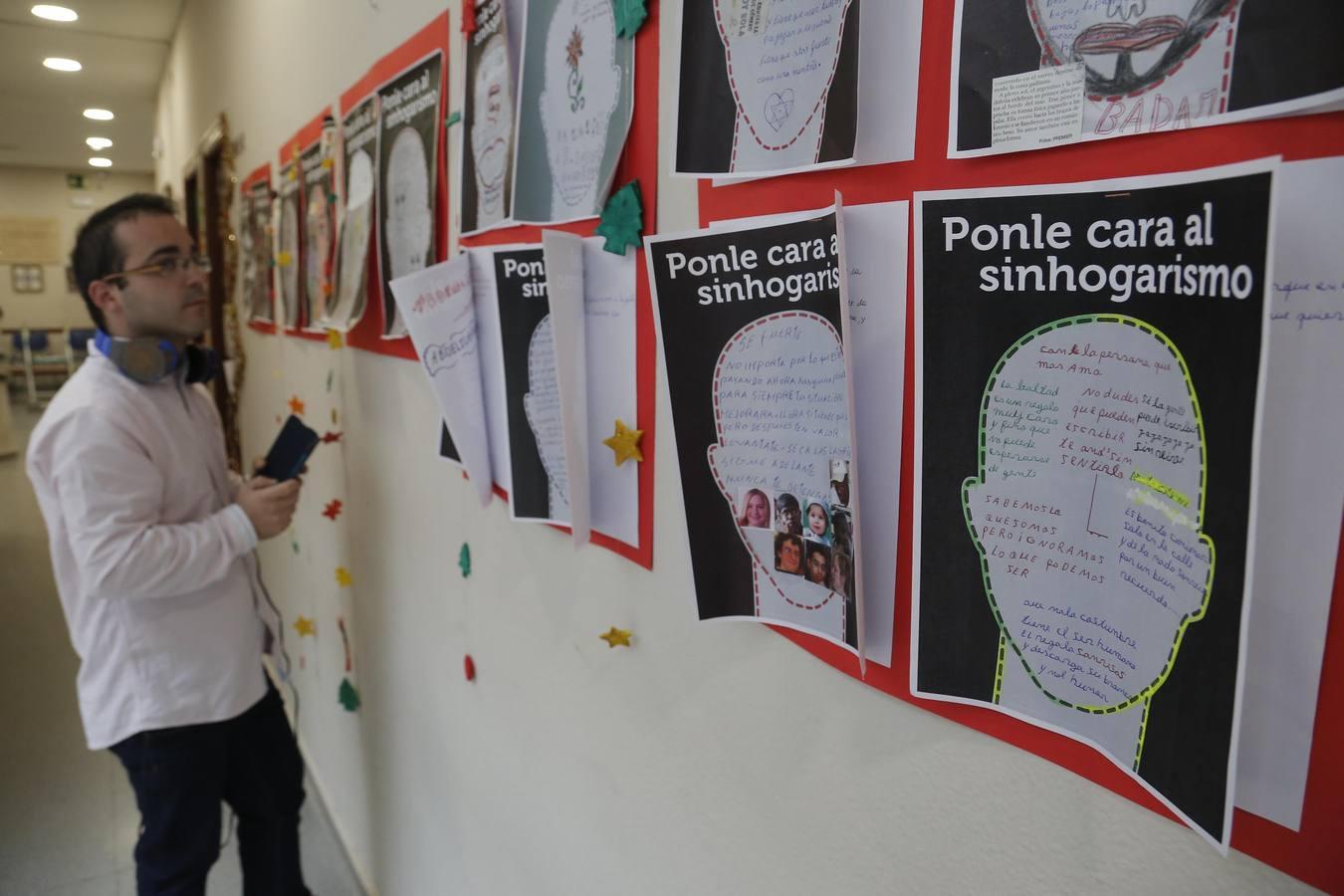 Un día en la casa de acogida Madre del Redentor de Córdoba, en imágenes