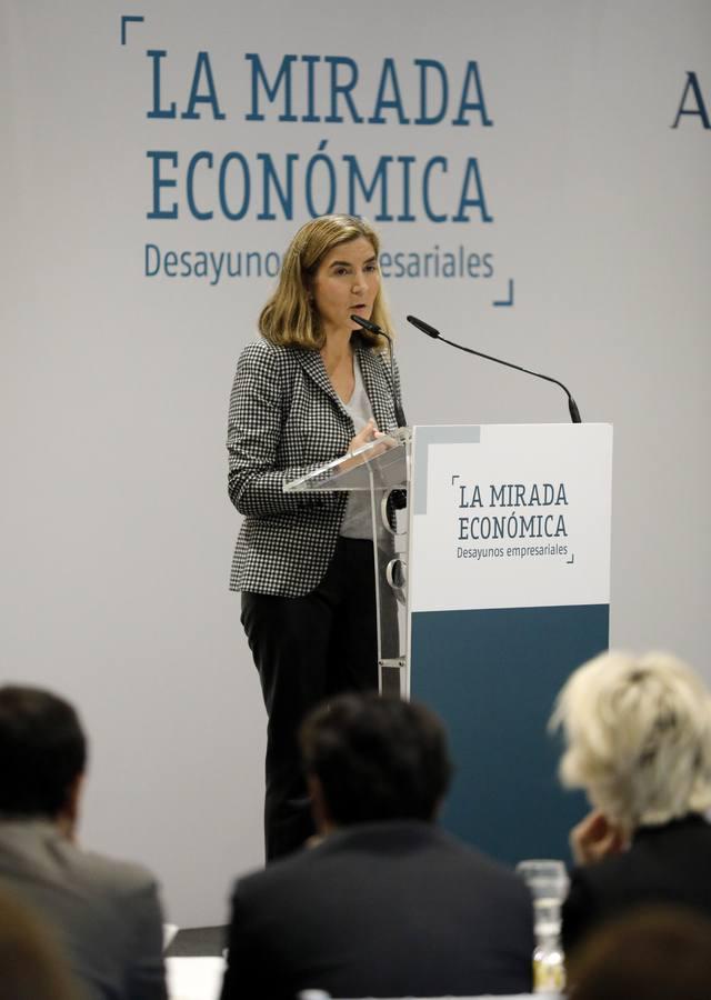 La conferencia de la consejera de Empleo en Córdoba, en imágenes