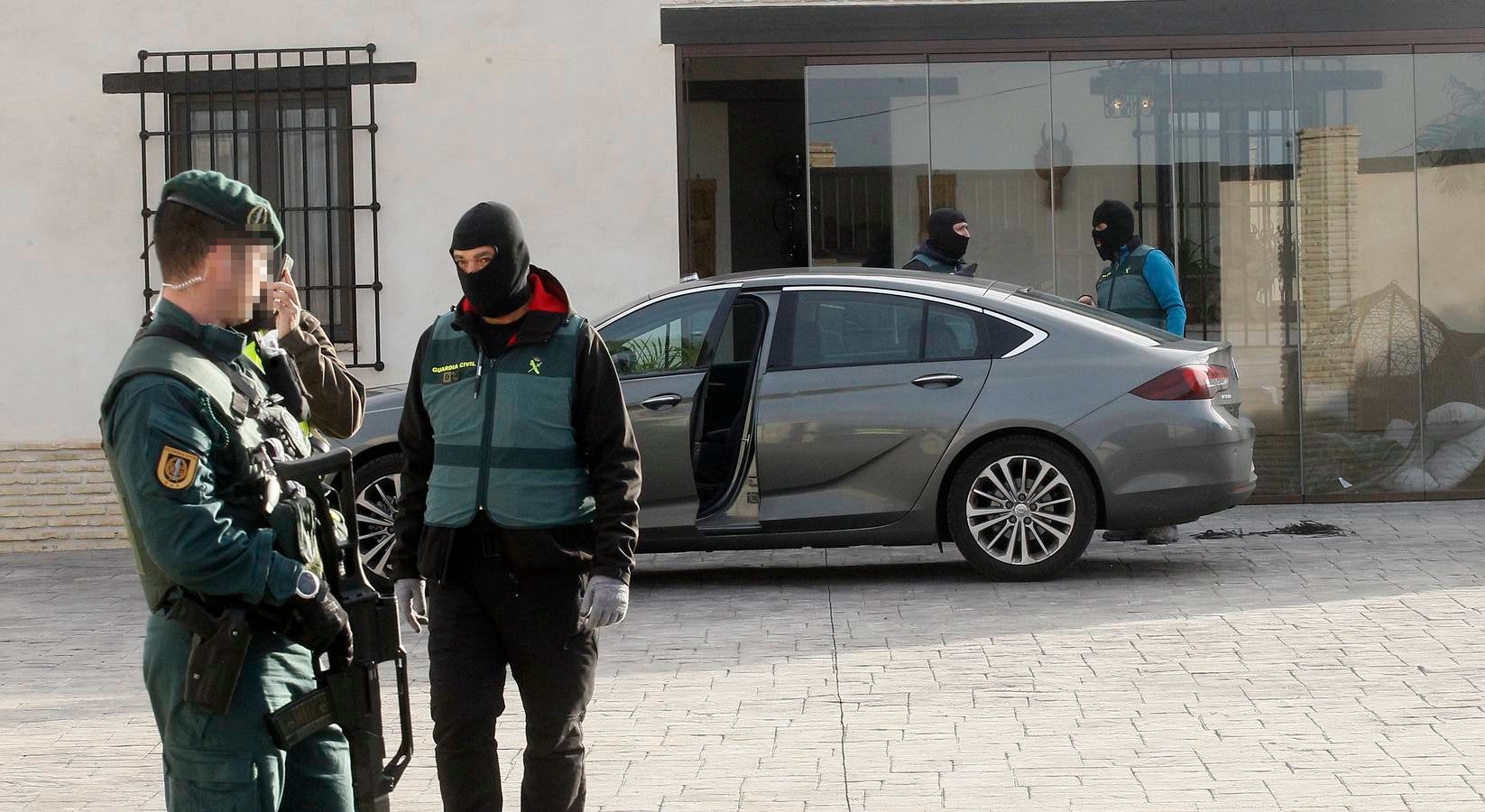 En imágenes, la operación antidroga de la Guardia Civil en Sevilla