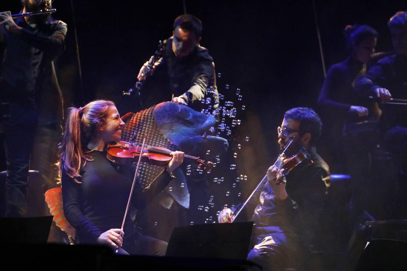 Espectáculo de títeres en el Gran Teatro de Córdoba, en imágenes