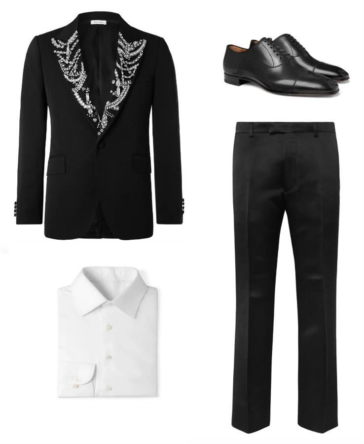 Look de Nochevieja con chaqueta especial. Es el momento perfecto para arriesgar, por eso te proponemos una americana joya como esta de Alexander McQueen (precio: 3.400 euros) que no necesita más que una buena camisa blanca como esta de Husbands (precio: 250 euros), un pantalón negro de Prada (precio: 1.300 euros) y unos zapatos con cordones de Cristian Louboutin (precio: 650 euros).