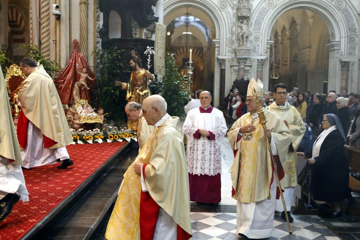 Misa de la Natividad en la Catedral de Córdoba, en imágenes