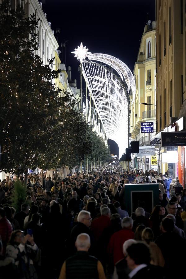 En imágenes, el ambiente de Navidad en el Centro de Córdoba